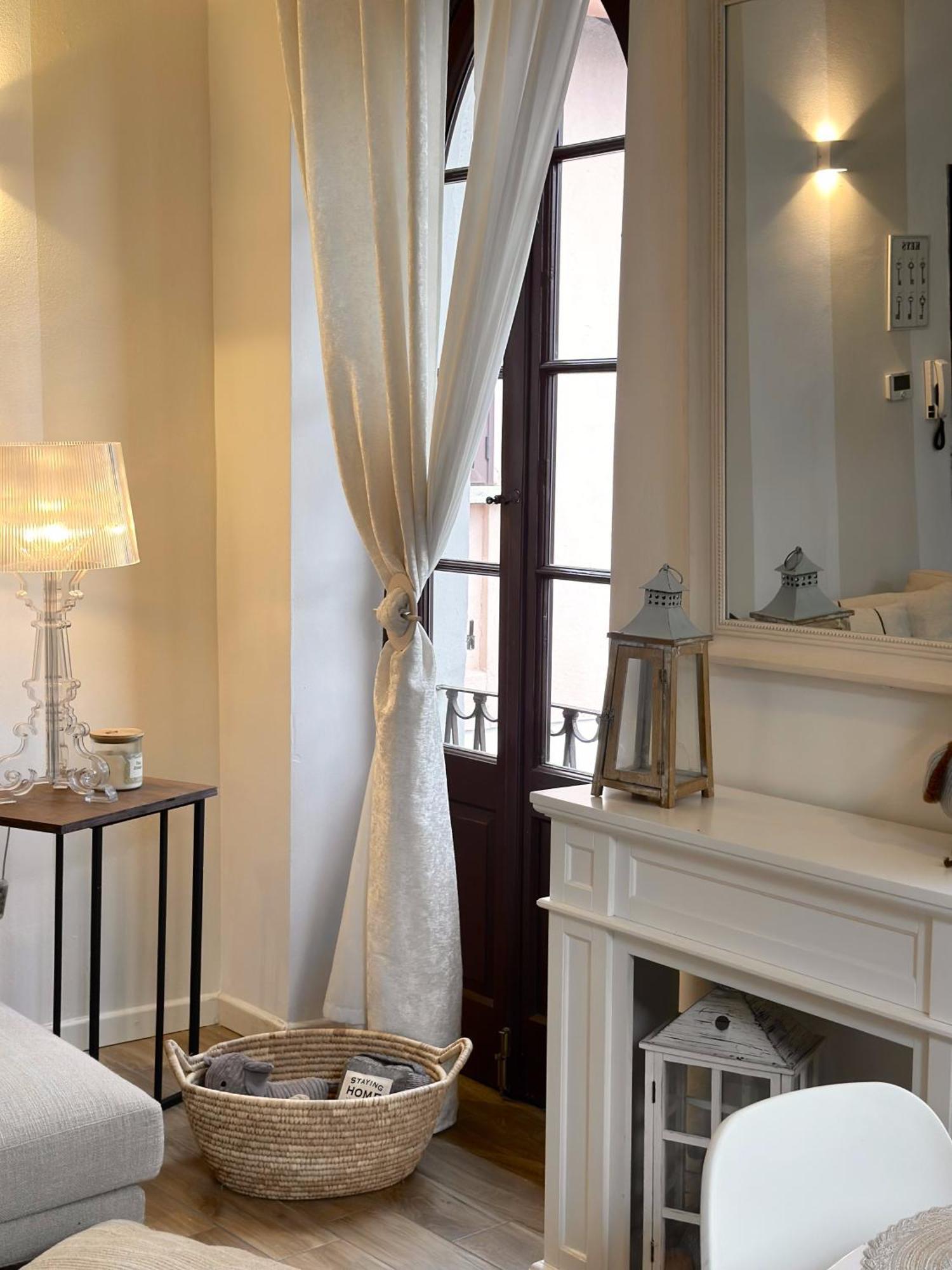 Contessa Reina Apartman Como Kültér fotó